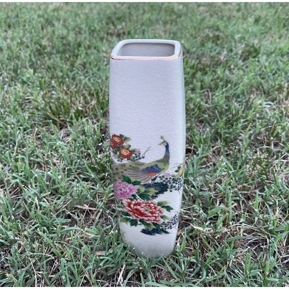 Vintage Satsuma Japan Peacock Floral Ceramic Bud Vase Gold Trim Chinoiserie